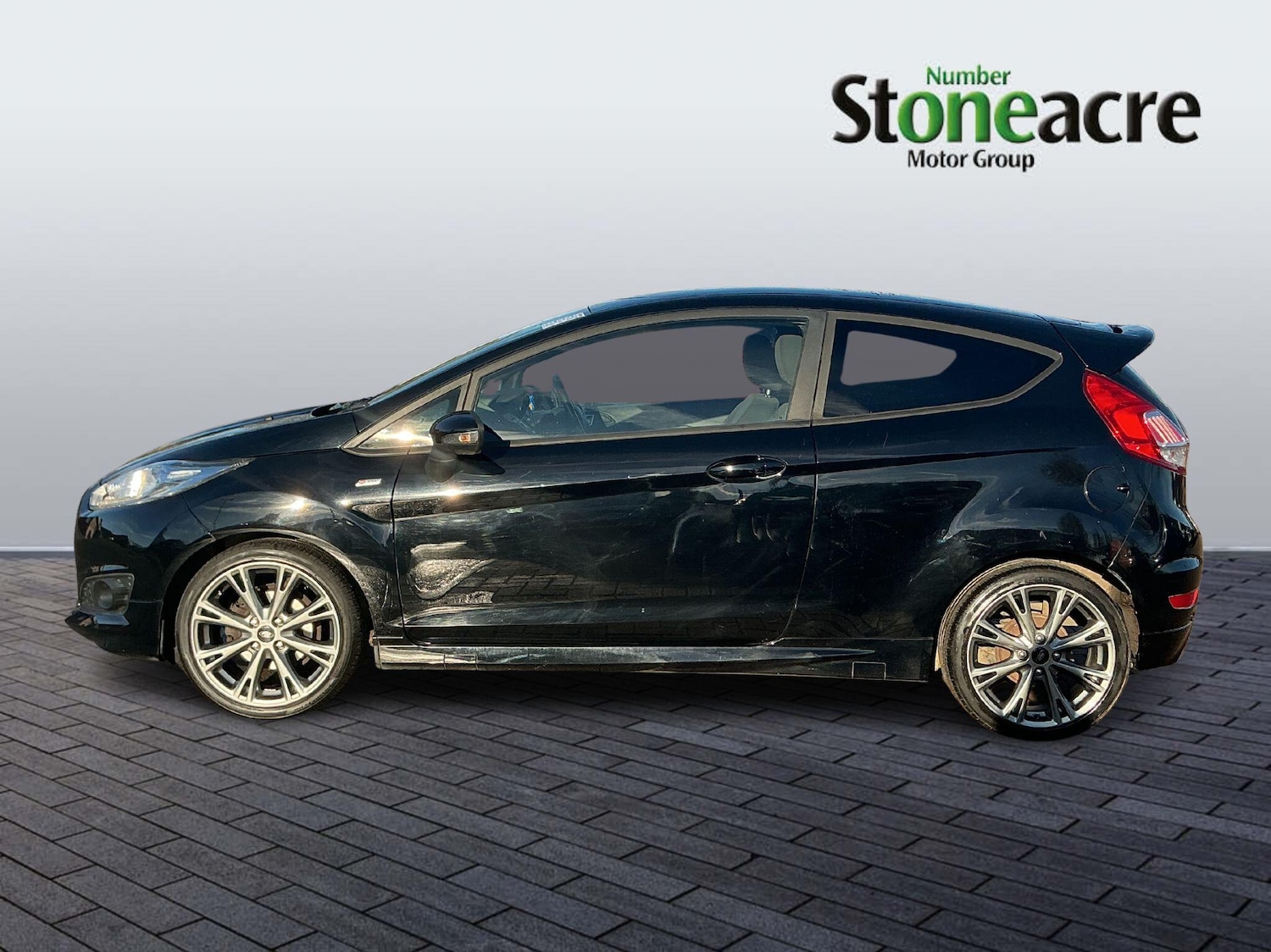 Used Ford Fiesta for sale - 76728800: Photo 2