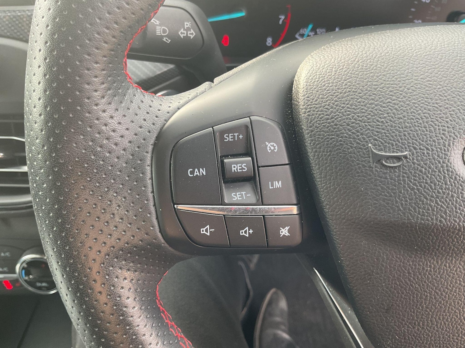 Used Ford Focus 2019 for sale - 76109754: Photo 13