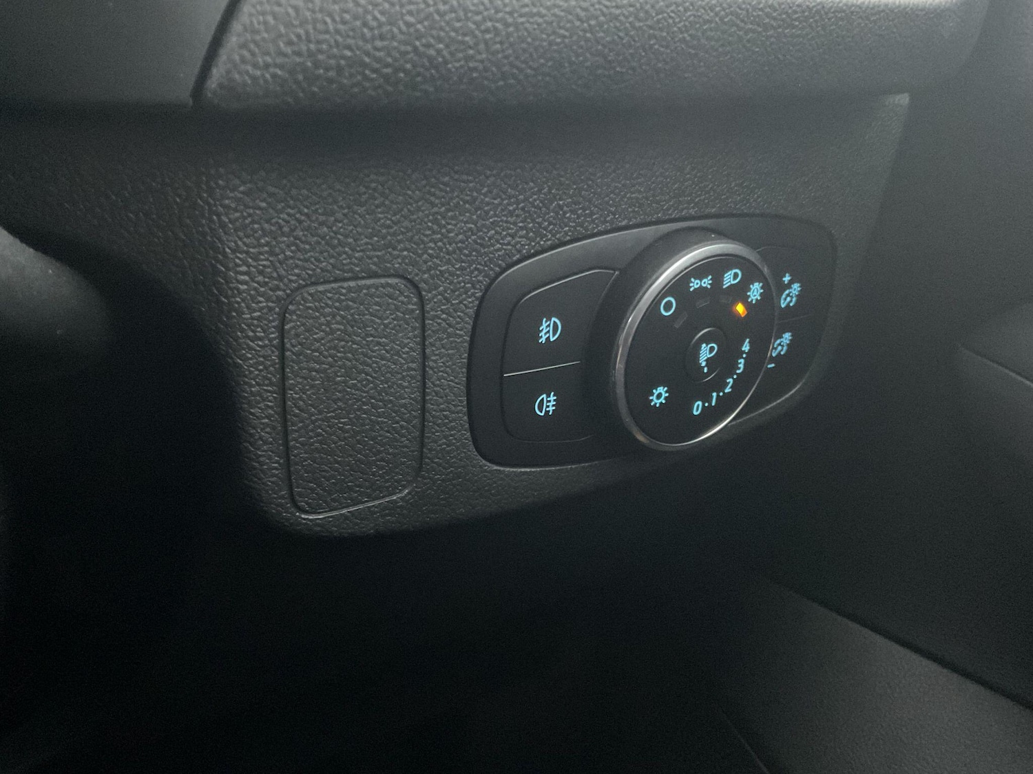 Used Ford Focus for sale - 77425121: Photo 23