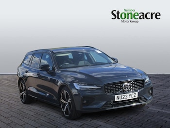 2023 (23) - Ultra Dark B4 (197 hp) 5-Door