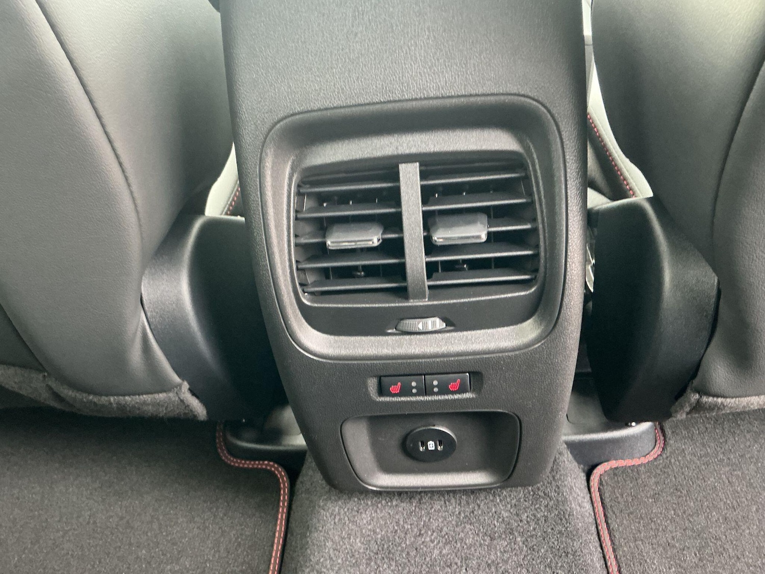 Used Ford Kuga 2025 for sale - 76337154: Photo 25