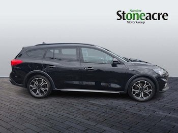 Used Ford Focus 2021 for sale - 78784516: Photo