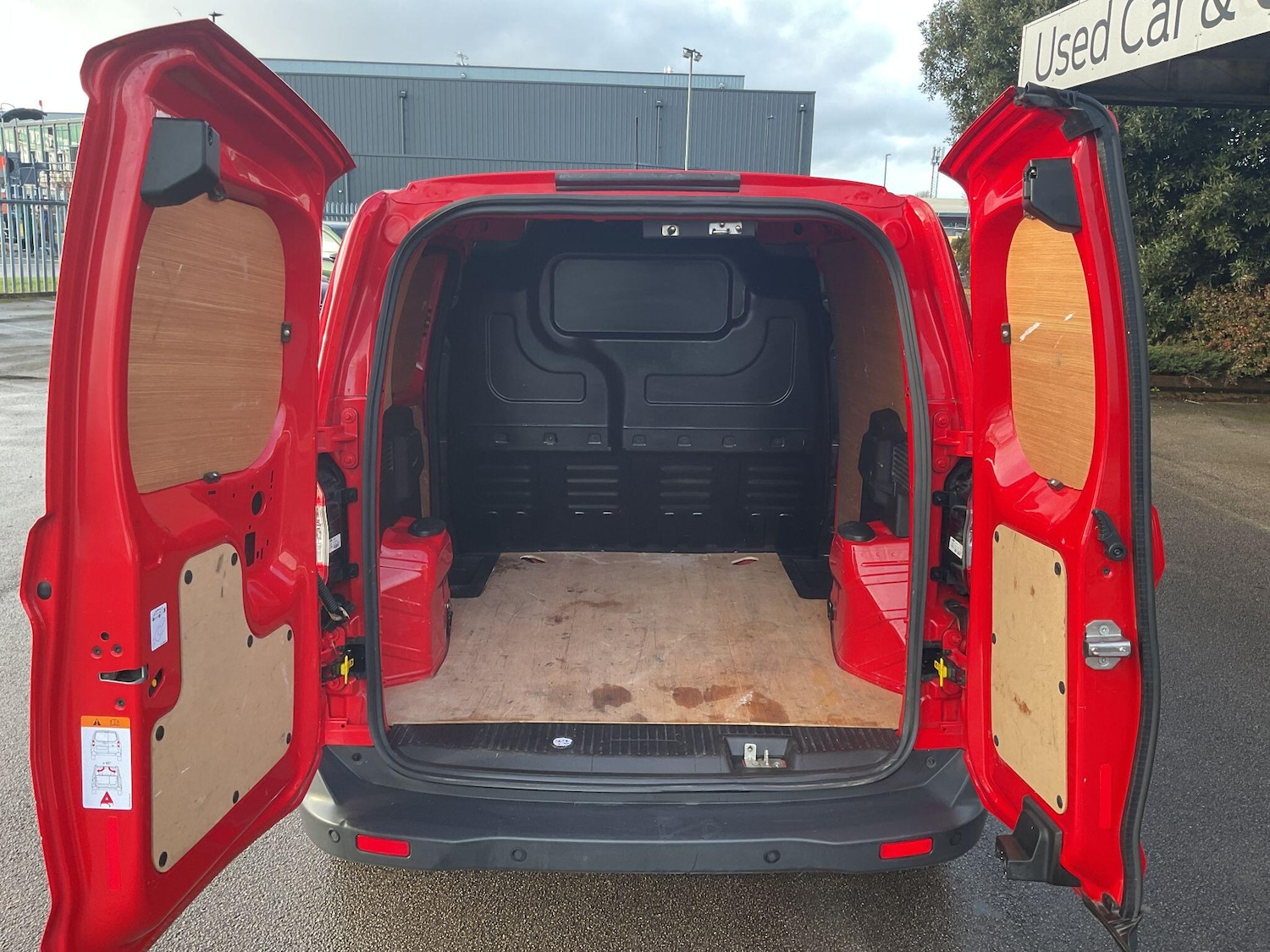 Used Ford Transit Courier 2023 for sale - 77175884: Photo 11