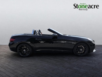Used Mercedes-Benz SLC 2017 for sale - 79279305: Photo