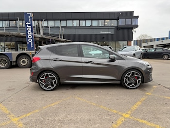 Used Ford Fiesta 2018 for sale - 77909645: Photo