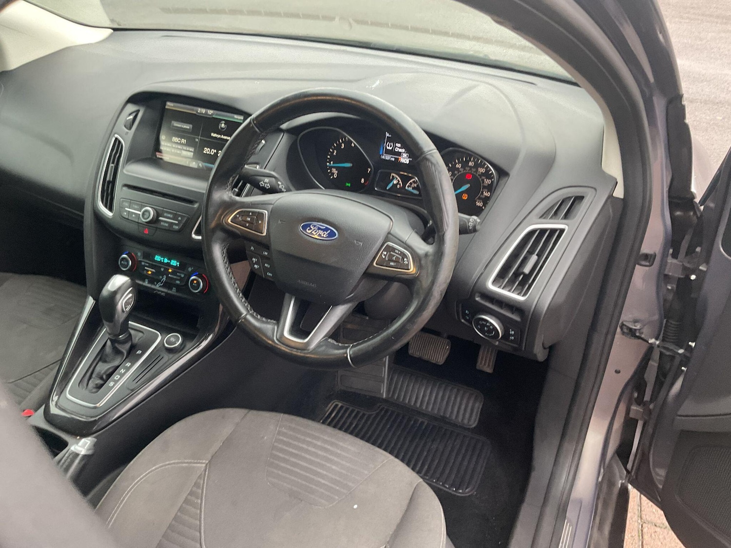 Used Ford Focus 2015 for sale - 76597318: Photo 10