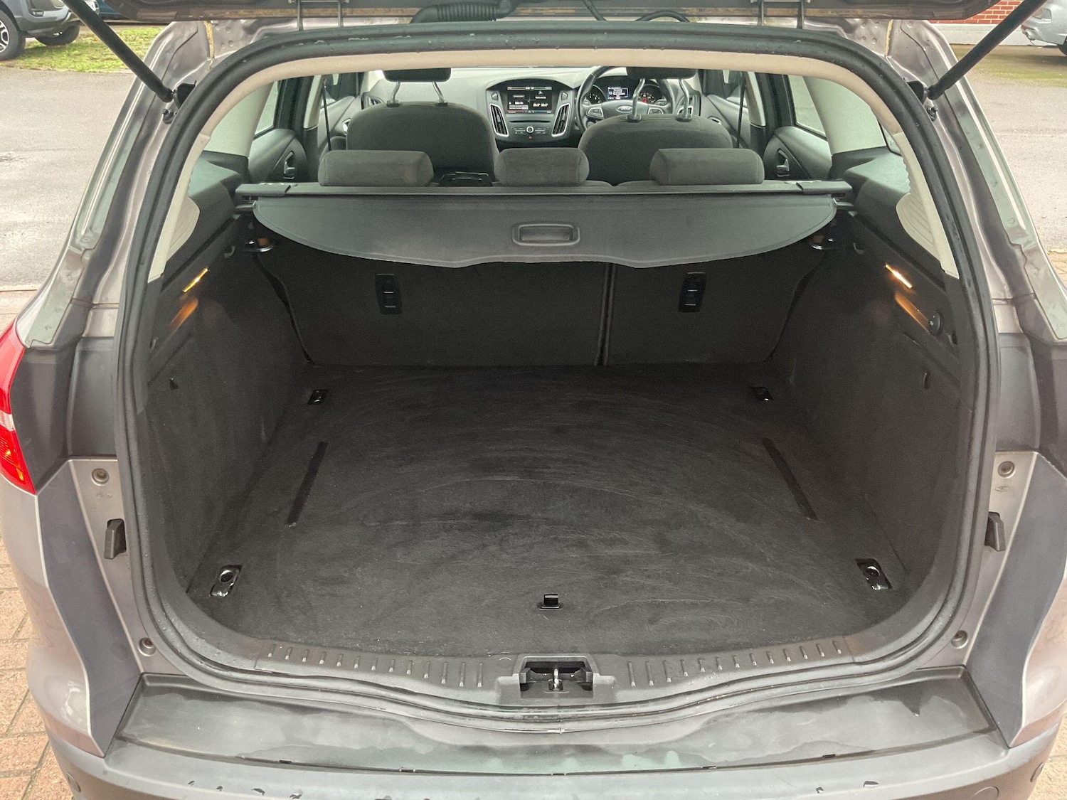 Used Ford Focus 2015 for sale - 76597318: Photo 12