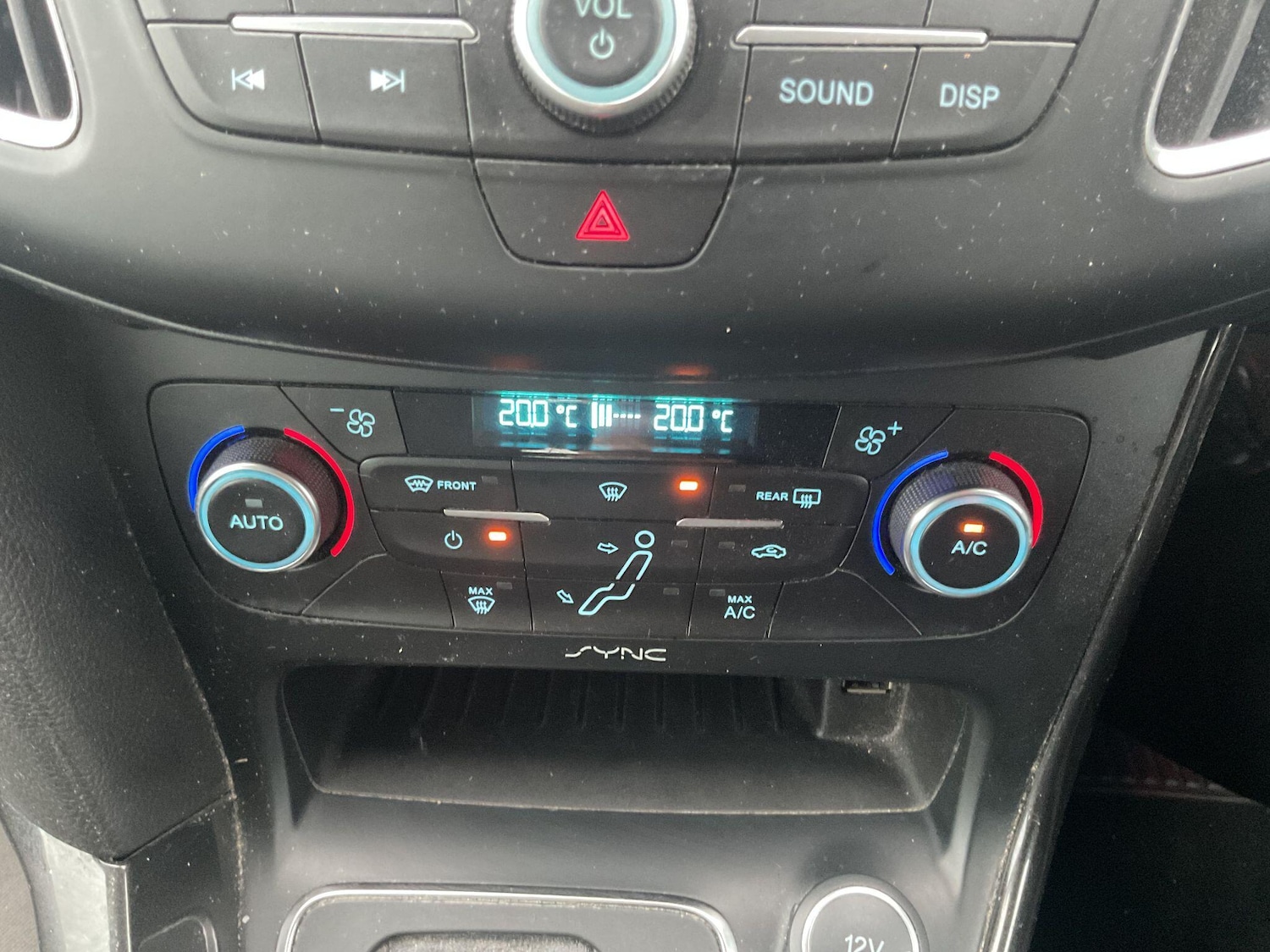 Used Ford Focus 2015 for sale - 76597318: Photo 17