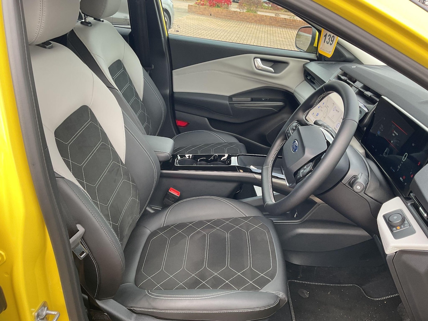 Used Ford Puma Gen-E 2025 for sale - 76912939: Photo 10