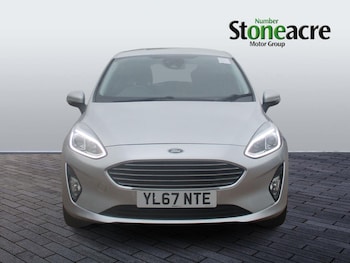 Used Ford Fiesta 2017 for sale - 75634932: Photo