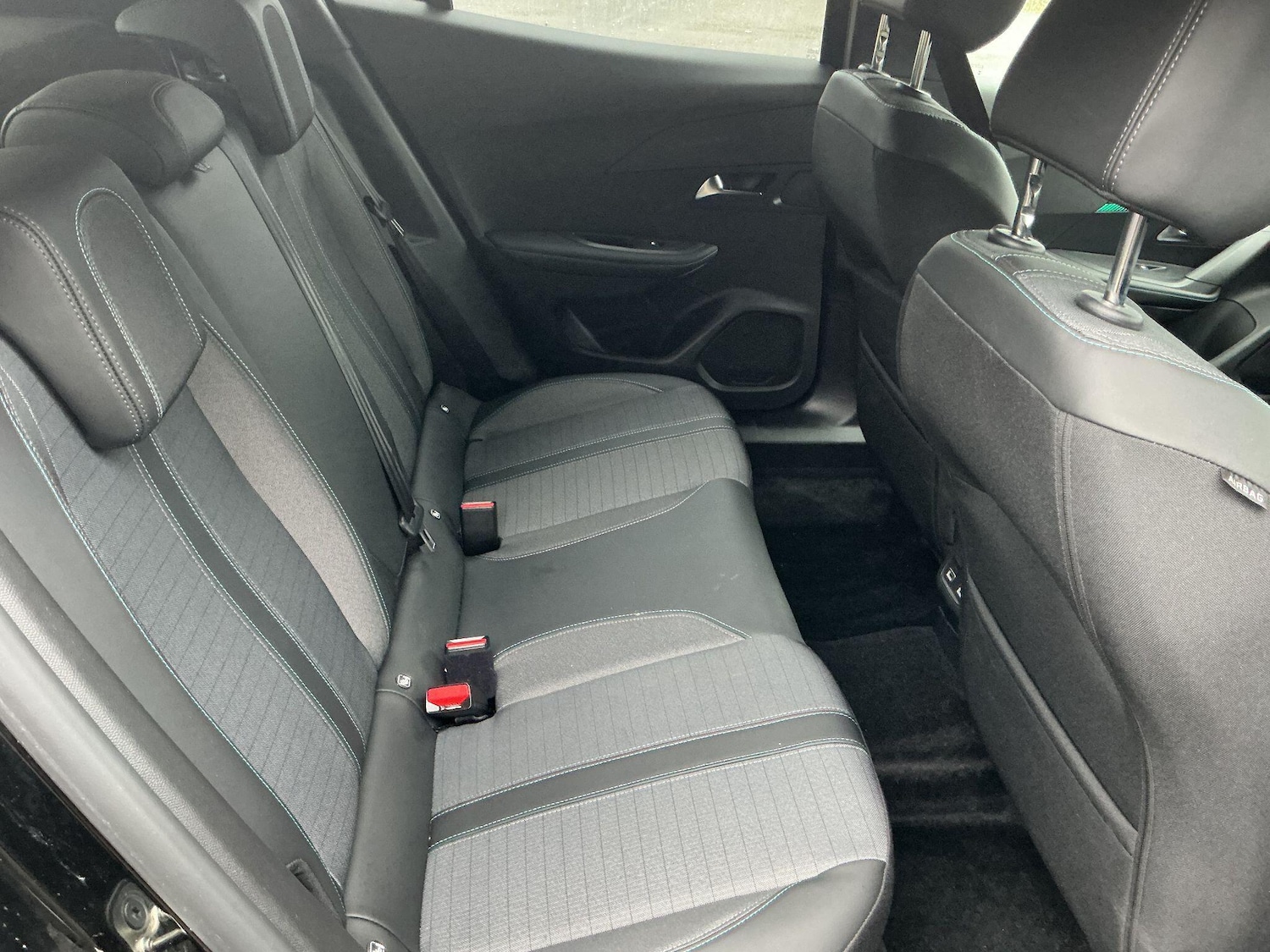 Used Peugeot 2008 2023 for sale - 76597025: Photo 12