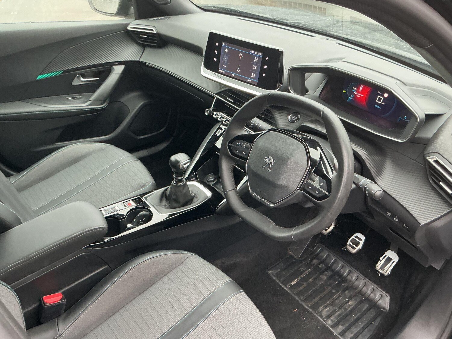 Used Peugeot 2008 2023 for sale - 76597025: Photo 13