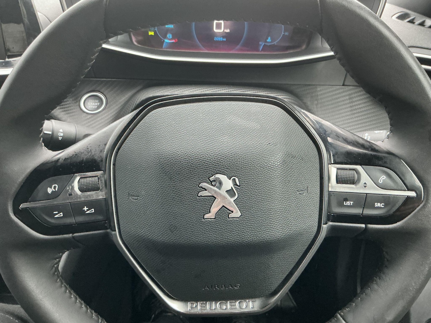 Used Peugeot 2008 2023 for sale - 76597025: Photo 16