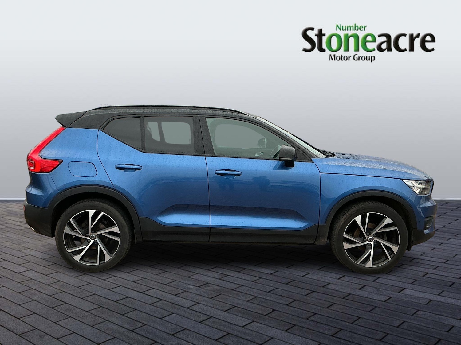 Used Volvo XC40 2020 for sale - 77538045: Photo 2