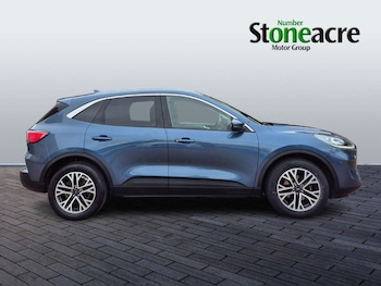 Used Ford Kuga 2022 for sale - 76138528: Photo 2