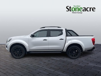 Used Nissan Navara 2019 for sale - 77738018: Photo