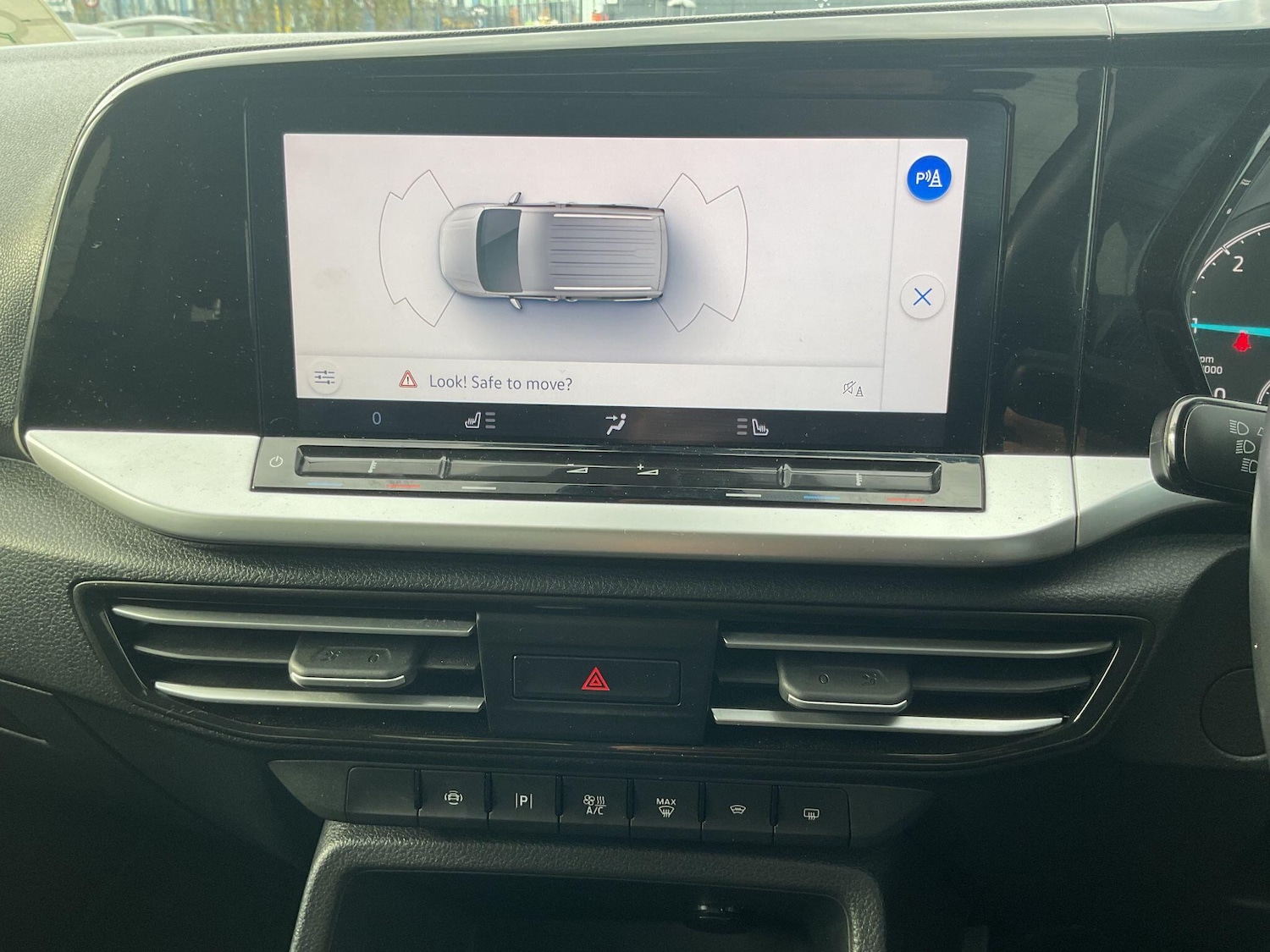 Used Ford Tourneo Connect 2022 for sale - 77101728: Photo 10