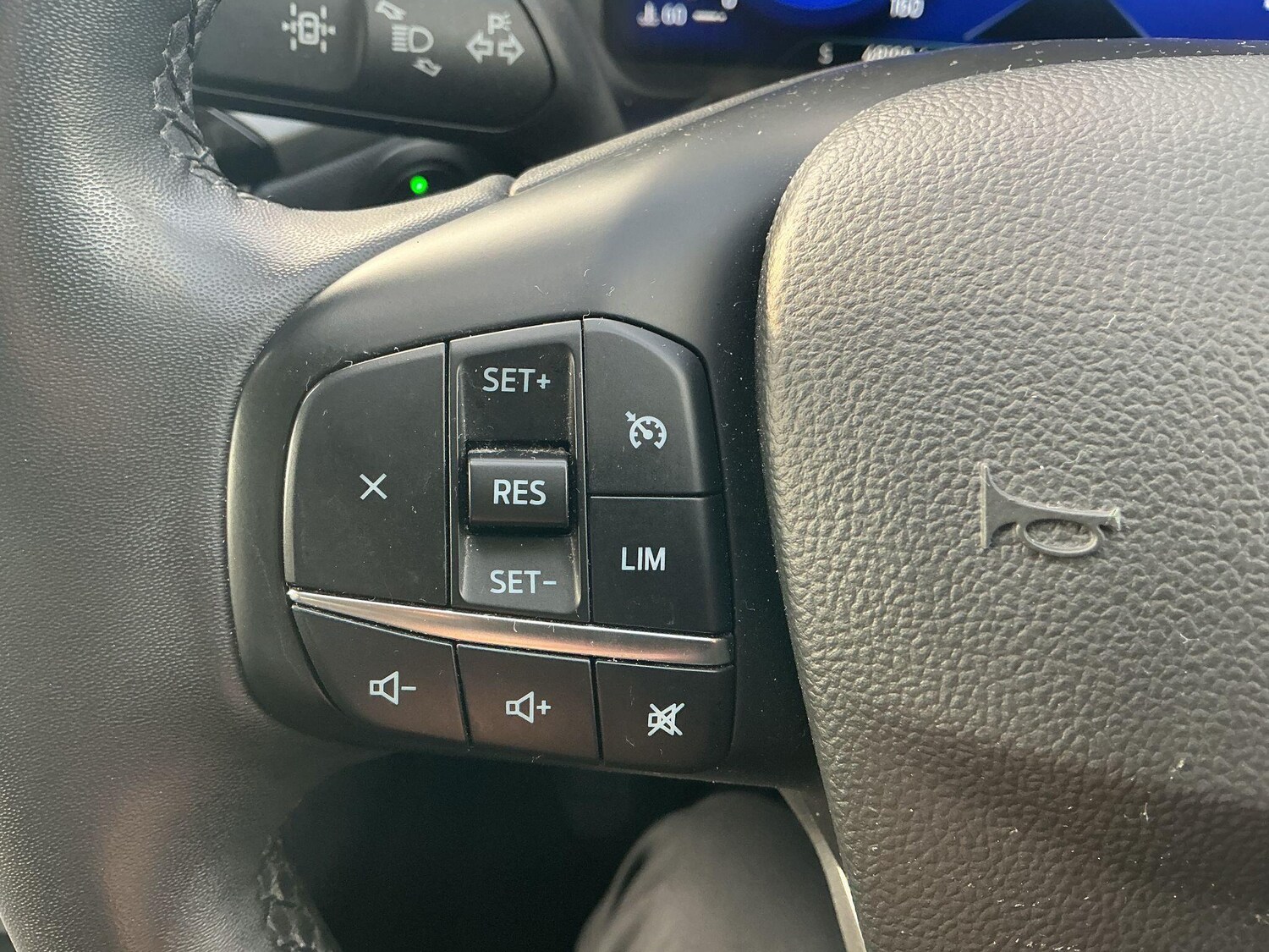 Used Ford Kuga 2022 for sale - 76336105: Photo 16