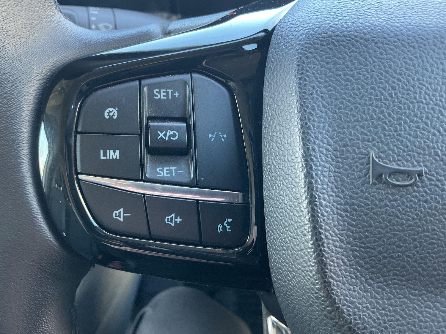 Used Ford Transit Custom 2024 for sale - 78086118: Photo 22