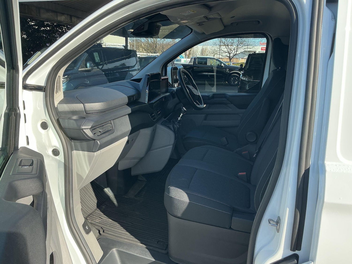 Used Ford Transit Custom 2024 for sale - 78086118: Photo 9