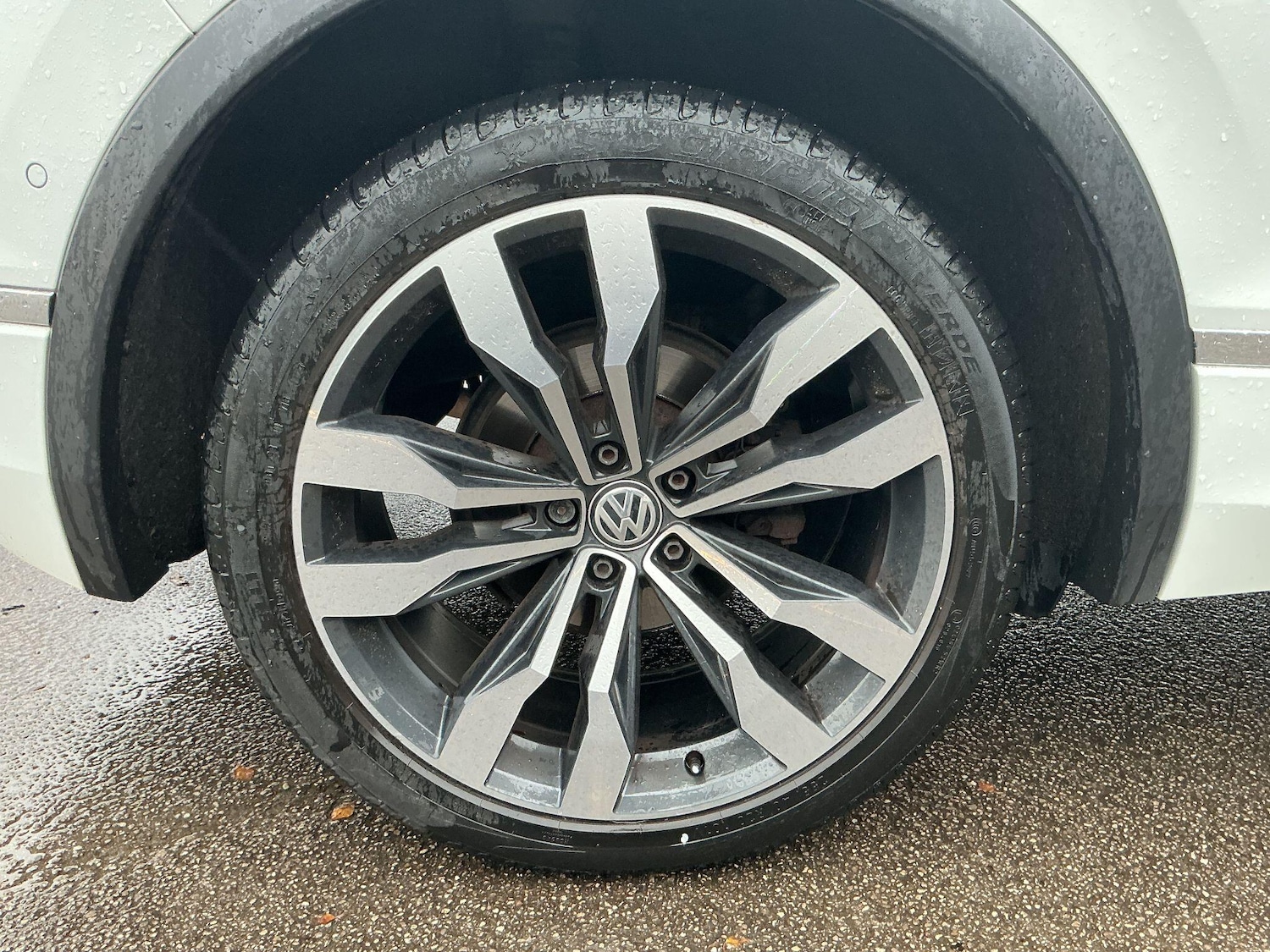 Used Volkswagen Tiguan 2020 for sale - 76597391: Photo 9