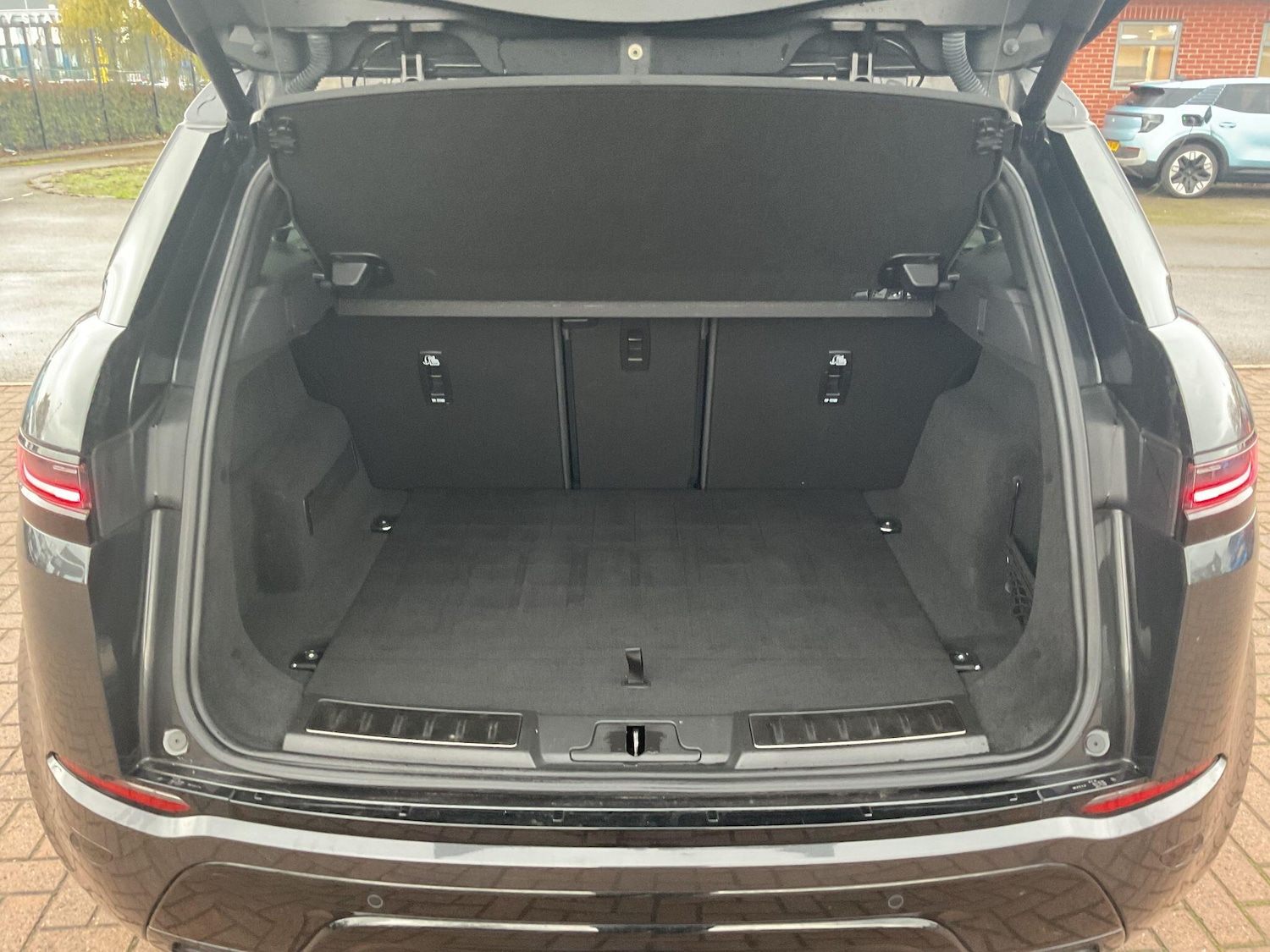 Used Land Rover Range Rover Evoque 2023 for sale - 76765874: Photo 12