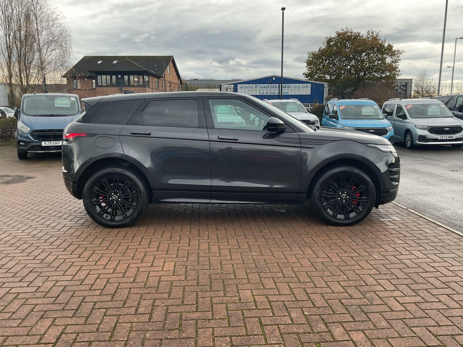 Used Land Rover Range Rover Evoque 2023 for sale - 76765874: Photo 2