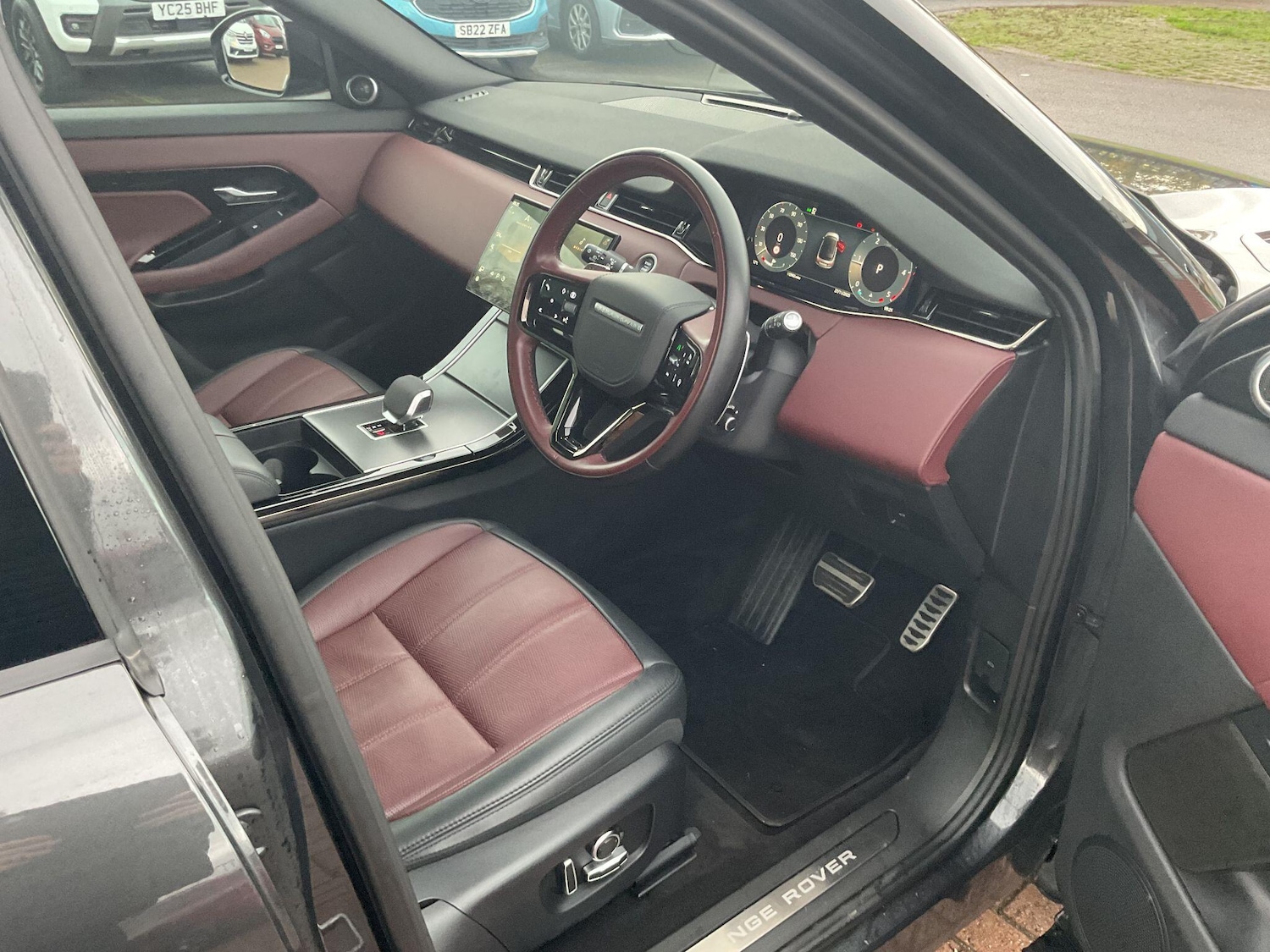 Used Land Rover Range Rover Evoque 2023 for sale - 76765874: Photo 9