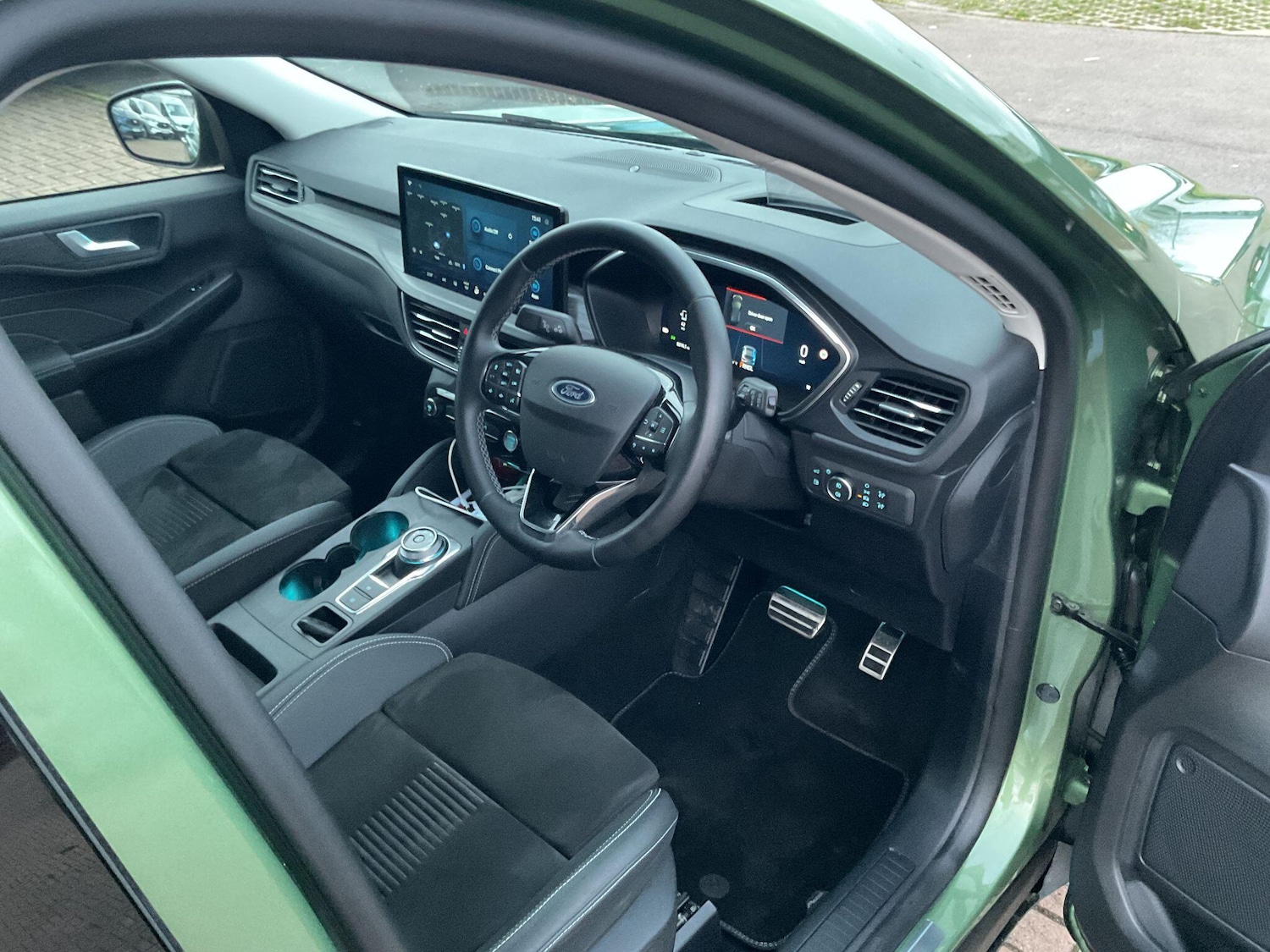 Used Ford Kuga 2025 for sale - 76926458: Photo 9