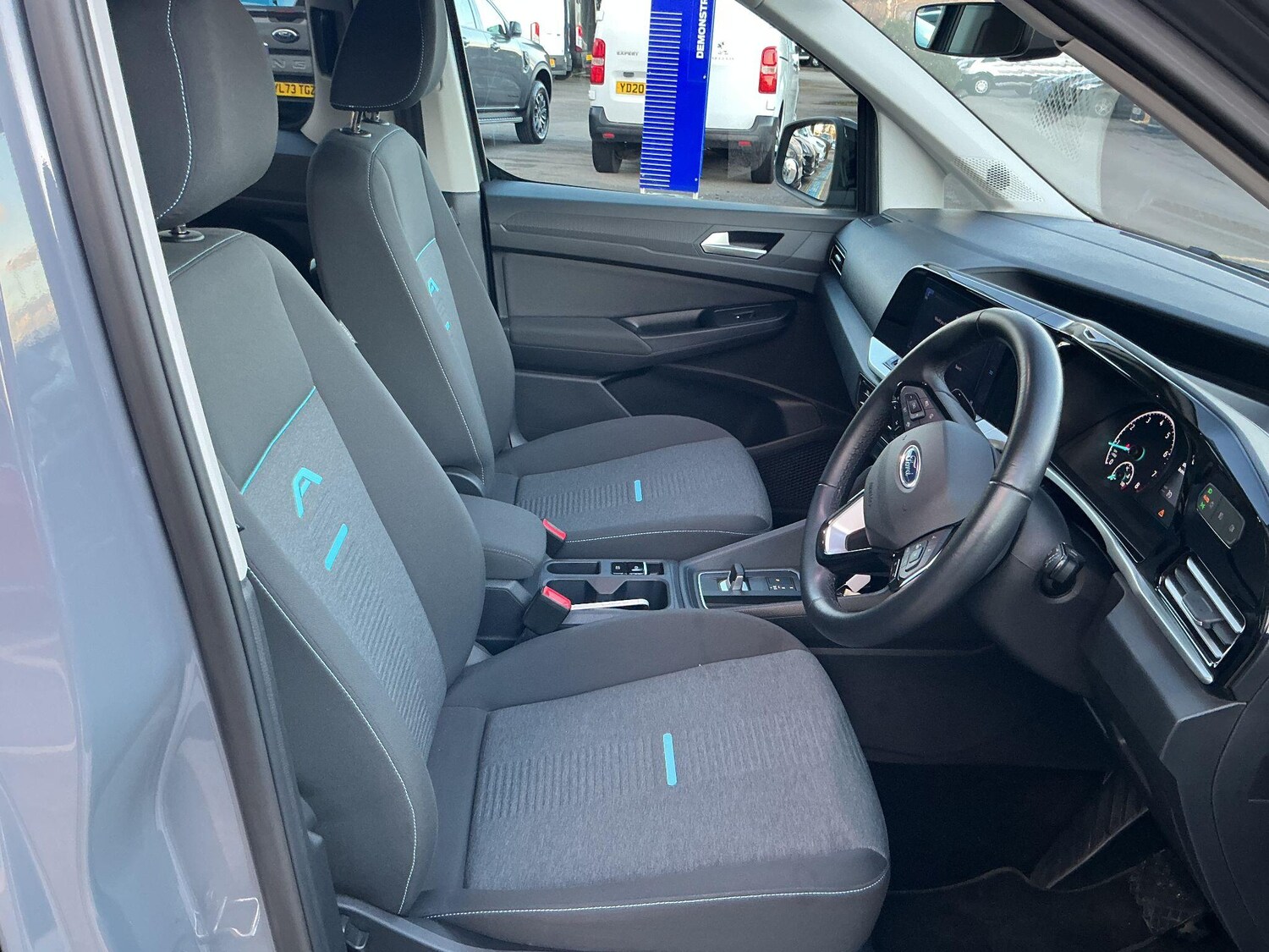 Used Ford Tourneo Connect 2023 for sale - 77586691: Photo 10