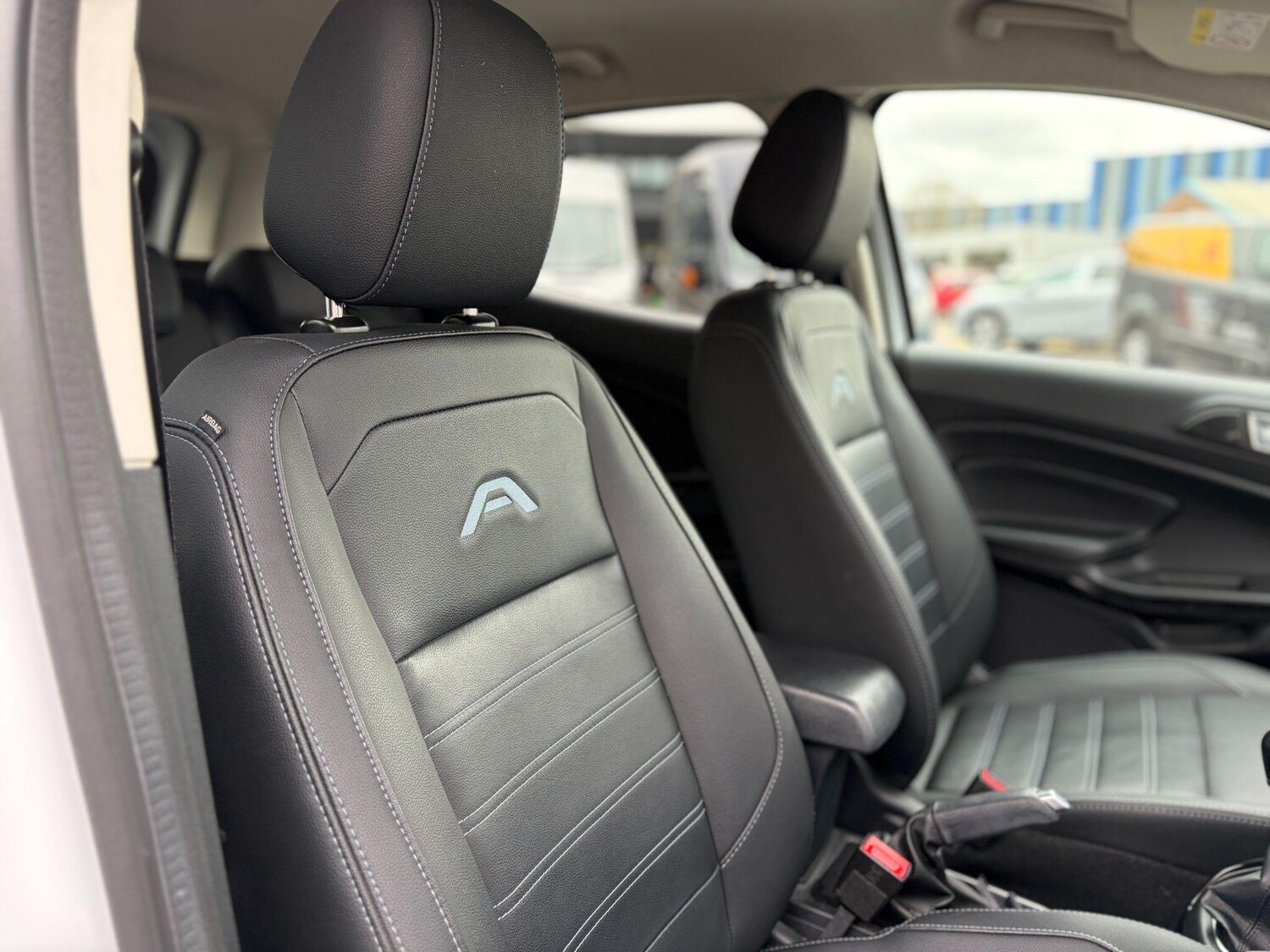 Used Ford Ecosport for sale - 77909684: Photo 12