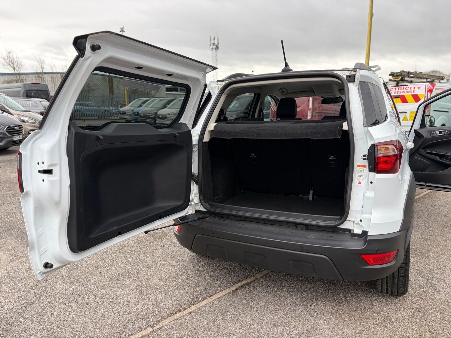 Used Ford Ecosport for sale - 77909684: Photo 14