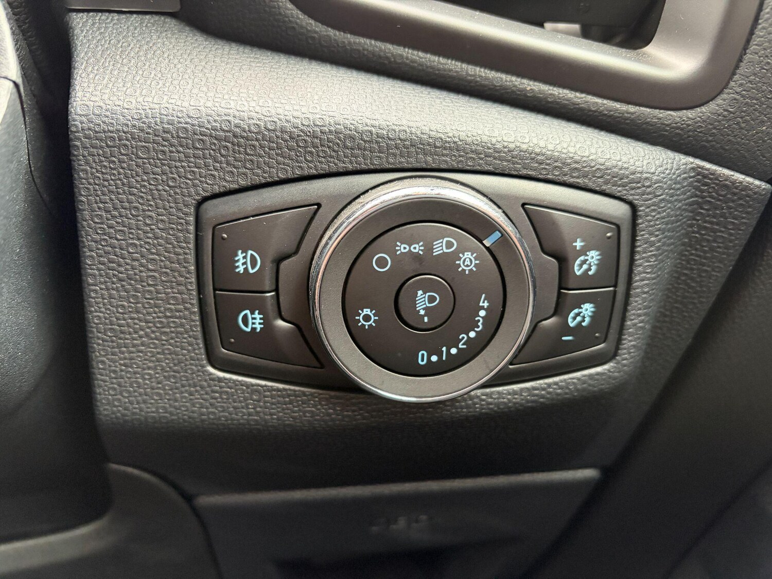 Used Ford Ecosport for sale - 77909684: Photo 32