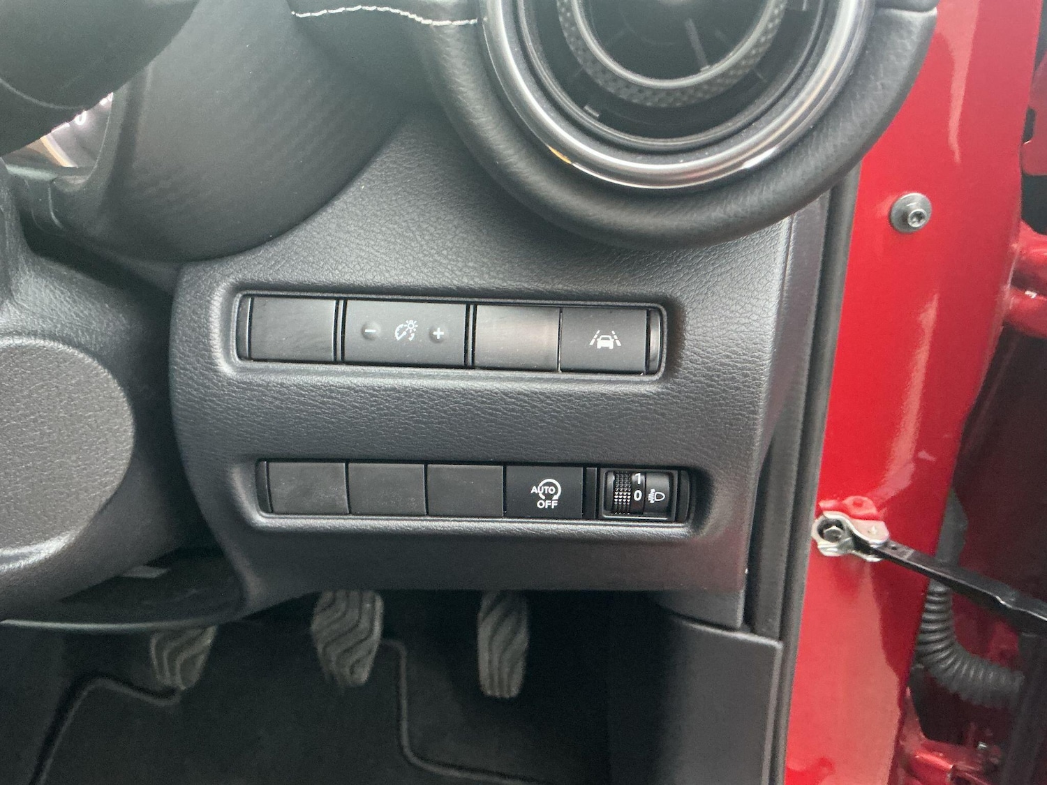 Used Nissan Juke for sale - 77807700: Photo 19