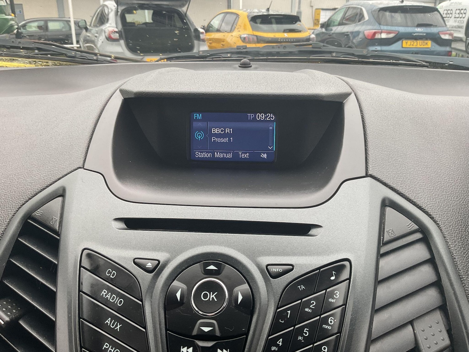 Used Ford Ecosport 2017 for sale - 77657898: Photo 18