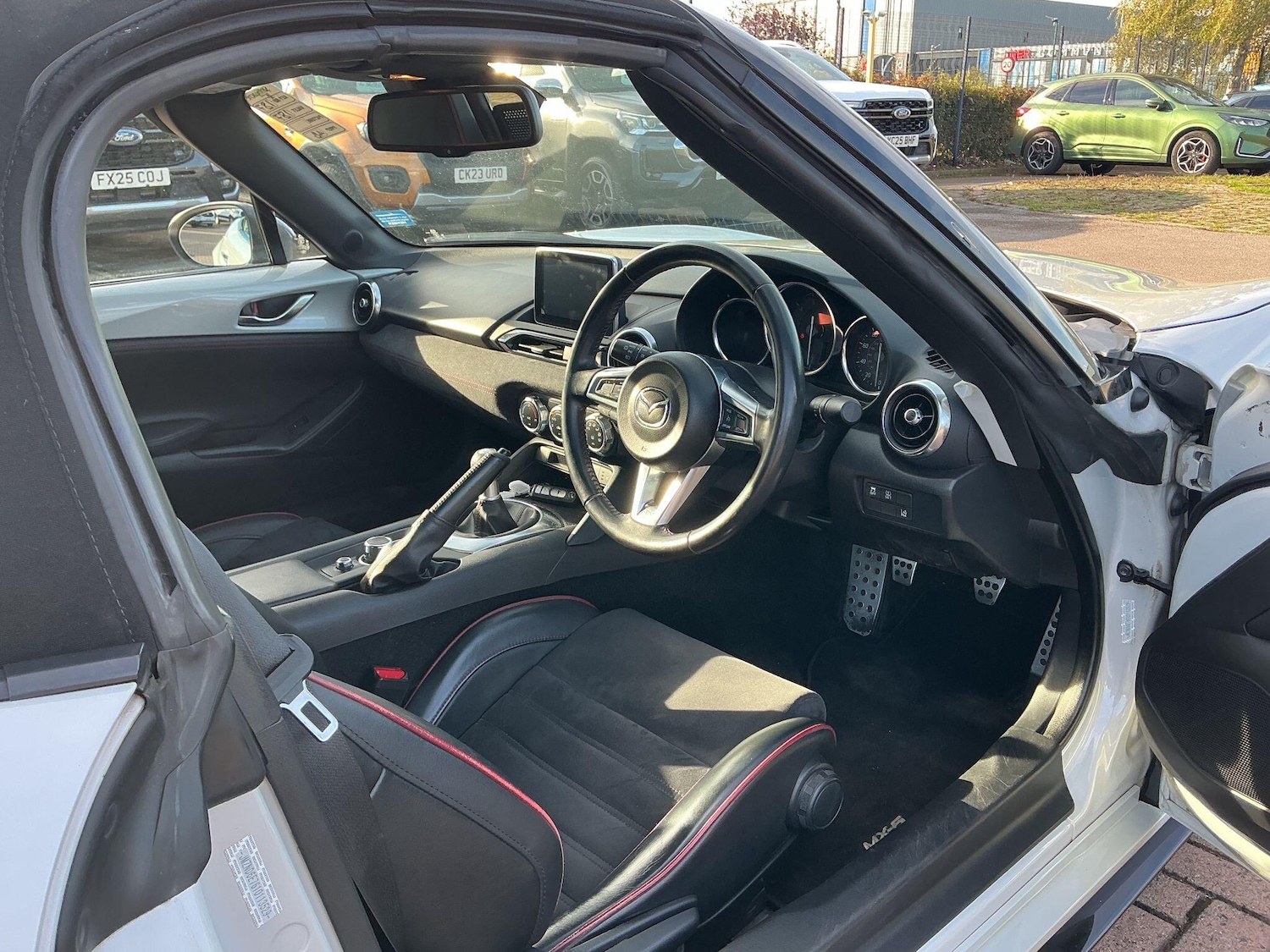 Used Mazda MX-5 2016 for sale - 76388461: Photo 11