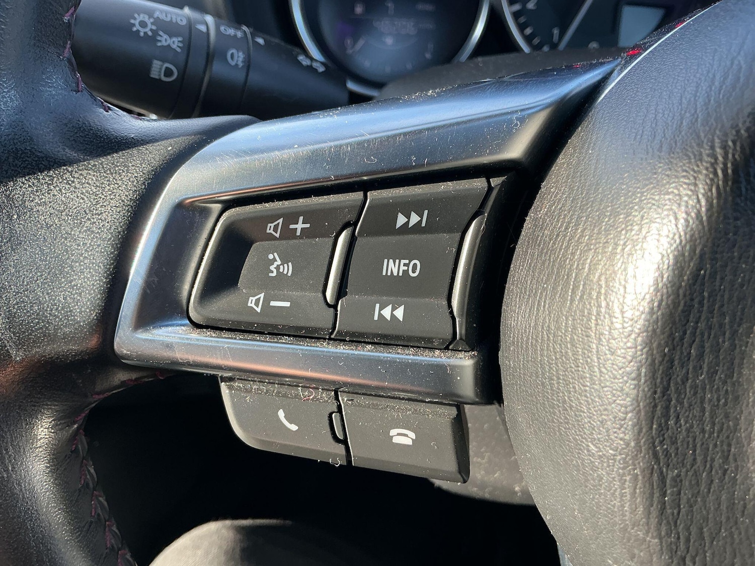 Used Mazda MX-5 2016 for sale - 76388461: Photo 17