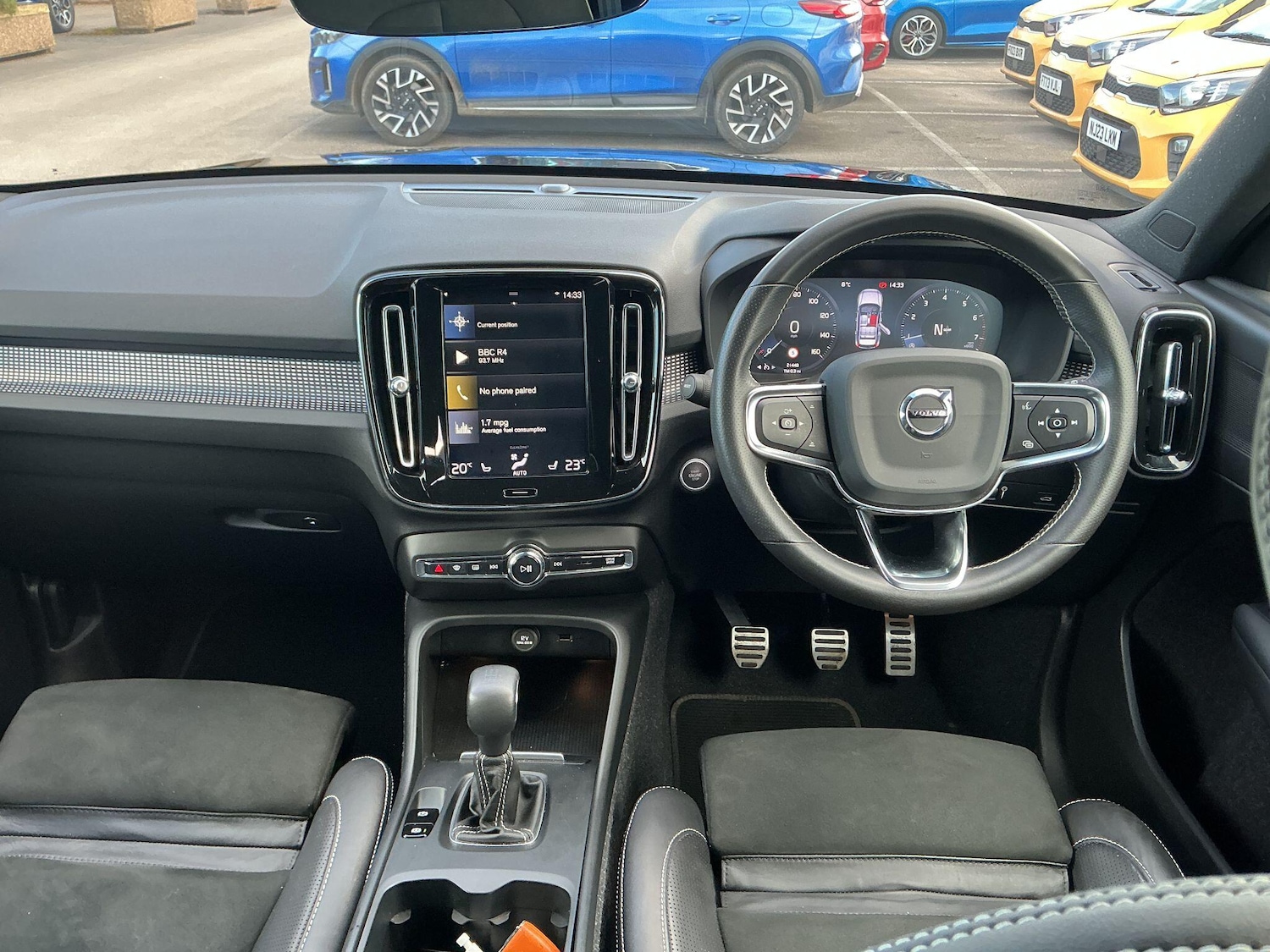 Used Volvo XC40 2020 for sale - 78062730: Photo 16