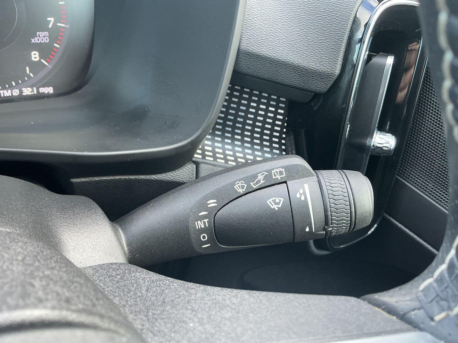 Used Volvo XC40 2020 for sale - 78062730: Photo 23