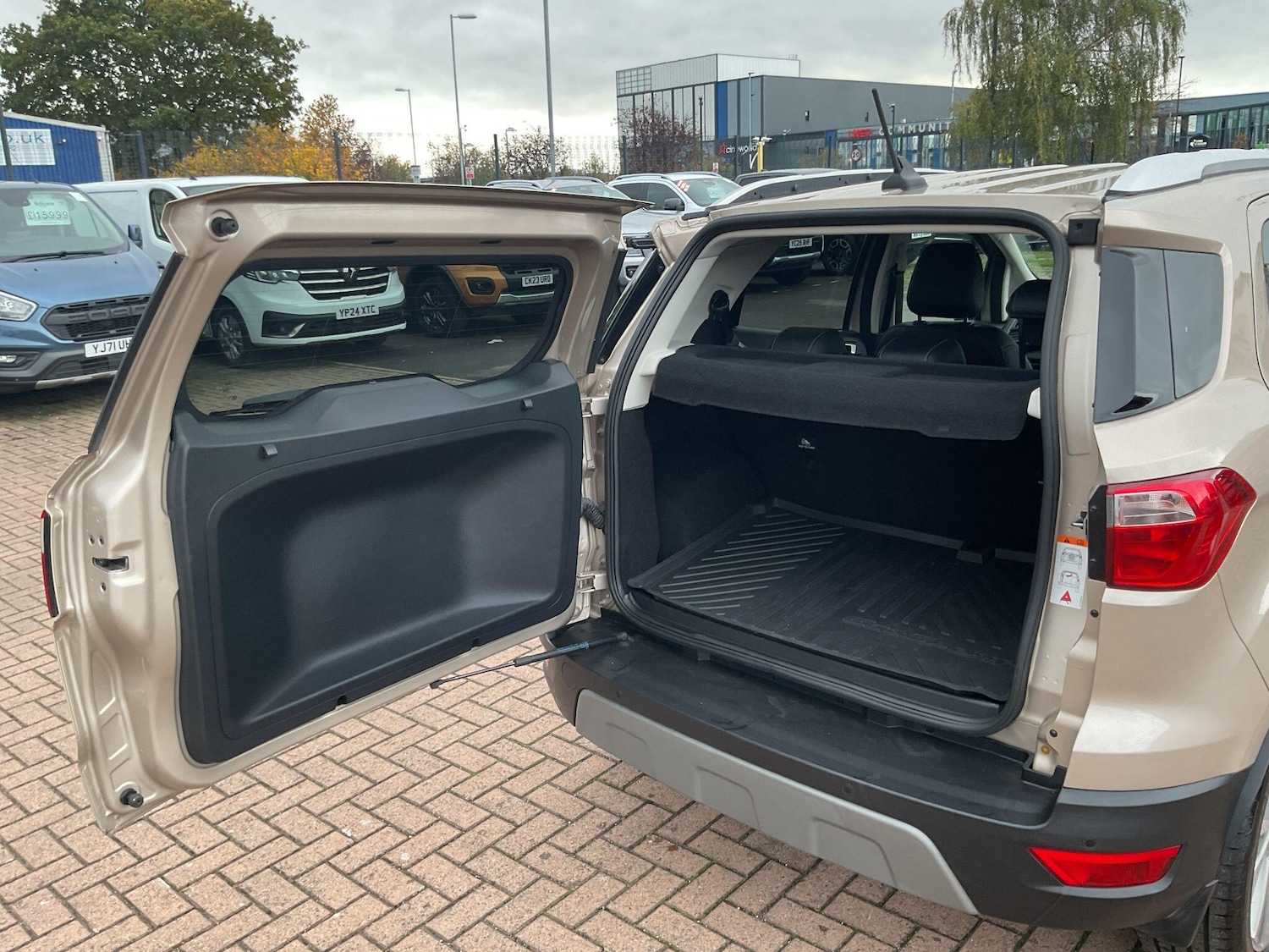 Used Ford Ecosport 2019 for sale - 76499595: Photo 12