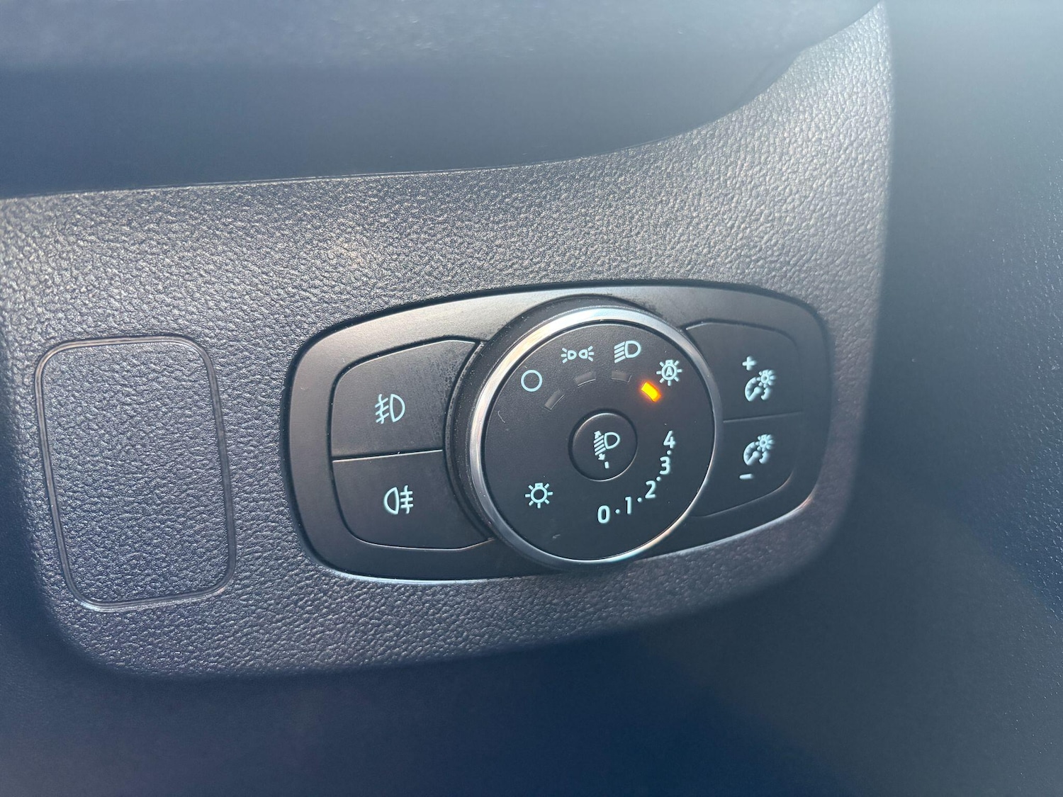 Used Ford Puma 2023 for sale - 78147969: Photo 32