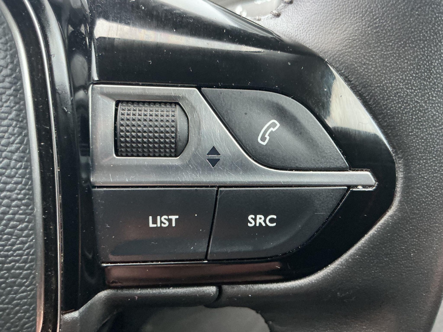 Used Peugeot 208 2022 for sale - 77331319: Photo 22