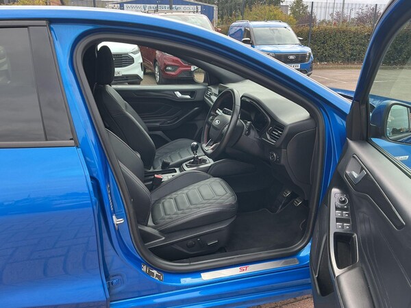 Used Ford Focus 2022 for sale - 76239977: Photo 10
