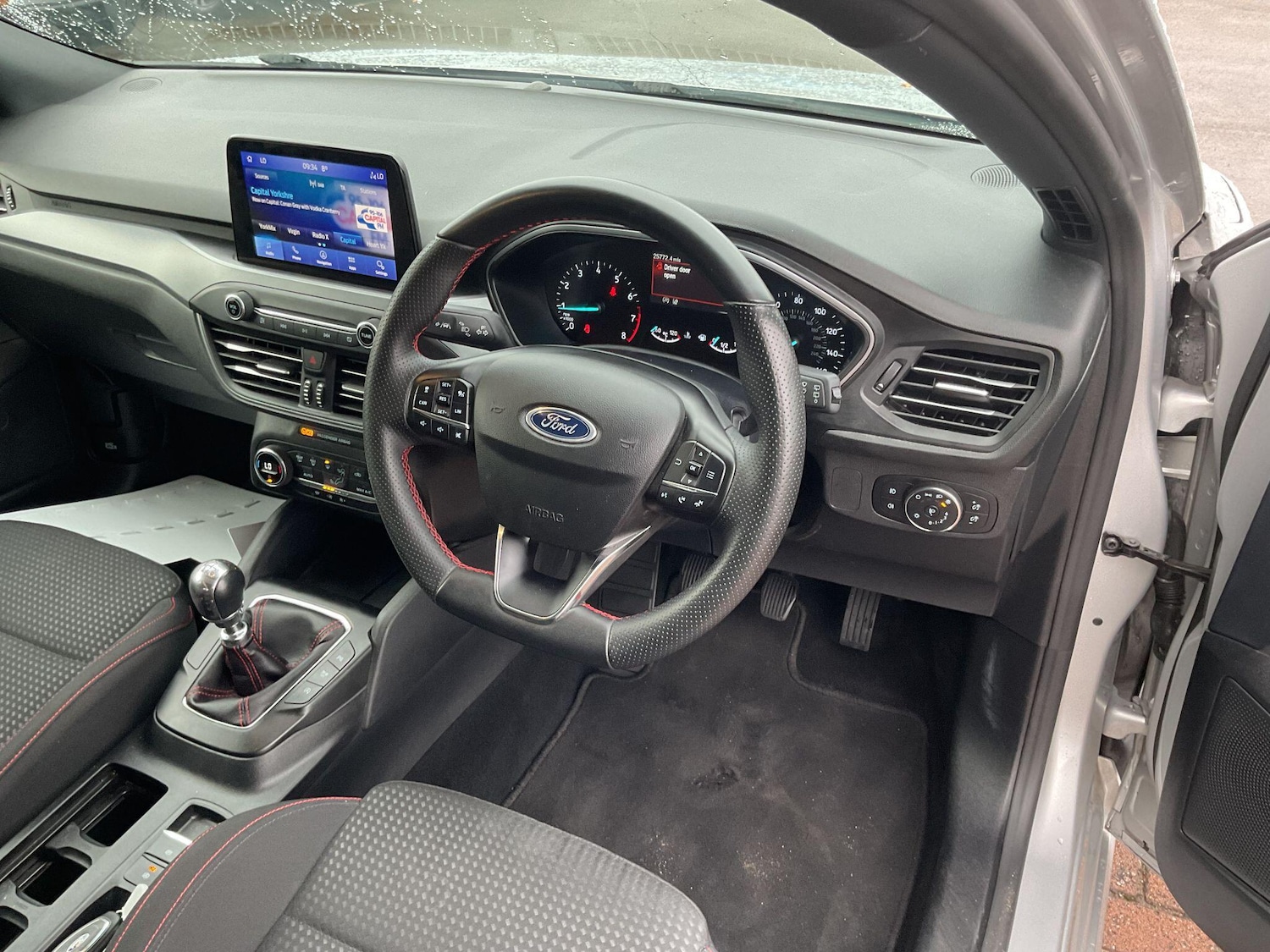 Used Ford Focus 2022 for sale - 76306399: Photo 10