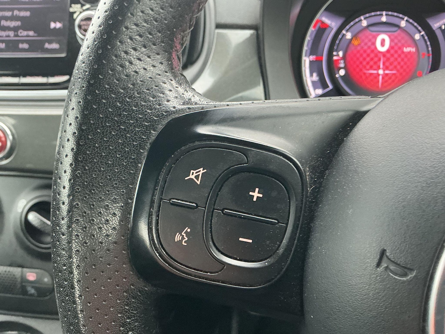 Used Abarth 595 2018 for sale - 77598330: Photo 15