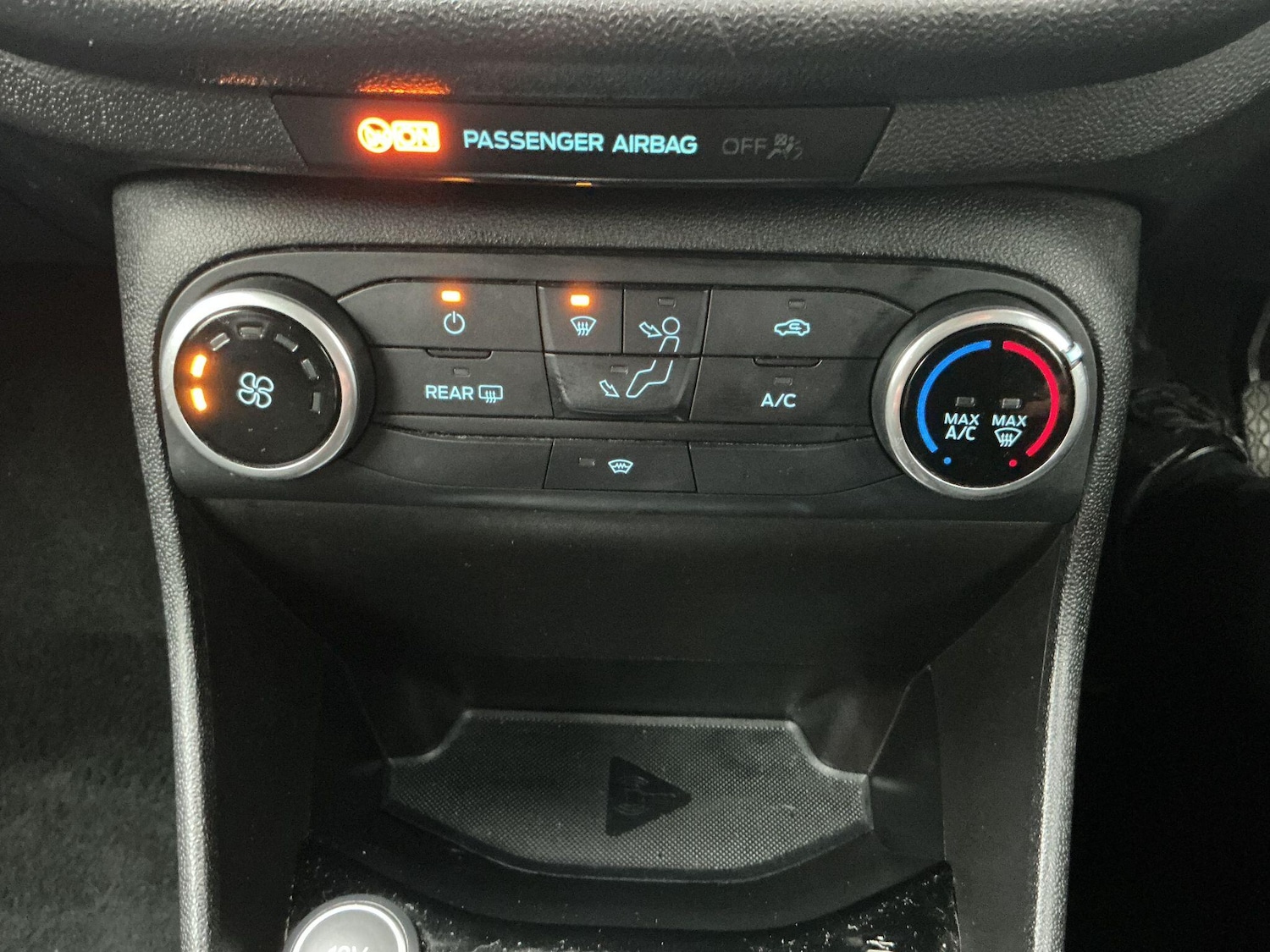 Used Ford Fiesta 2018 for sale - 77330938: Photo 16