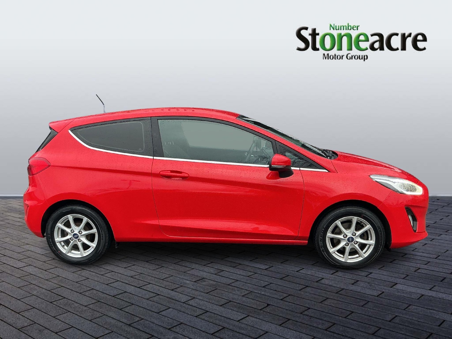 Used Ford Fiesta 2018 for sale - 77330938: Photo 2