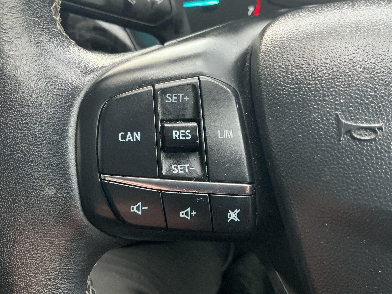 Used Ford Fiesta 2018 for sale - 77330938: Photo 21