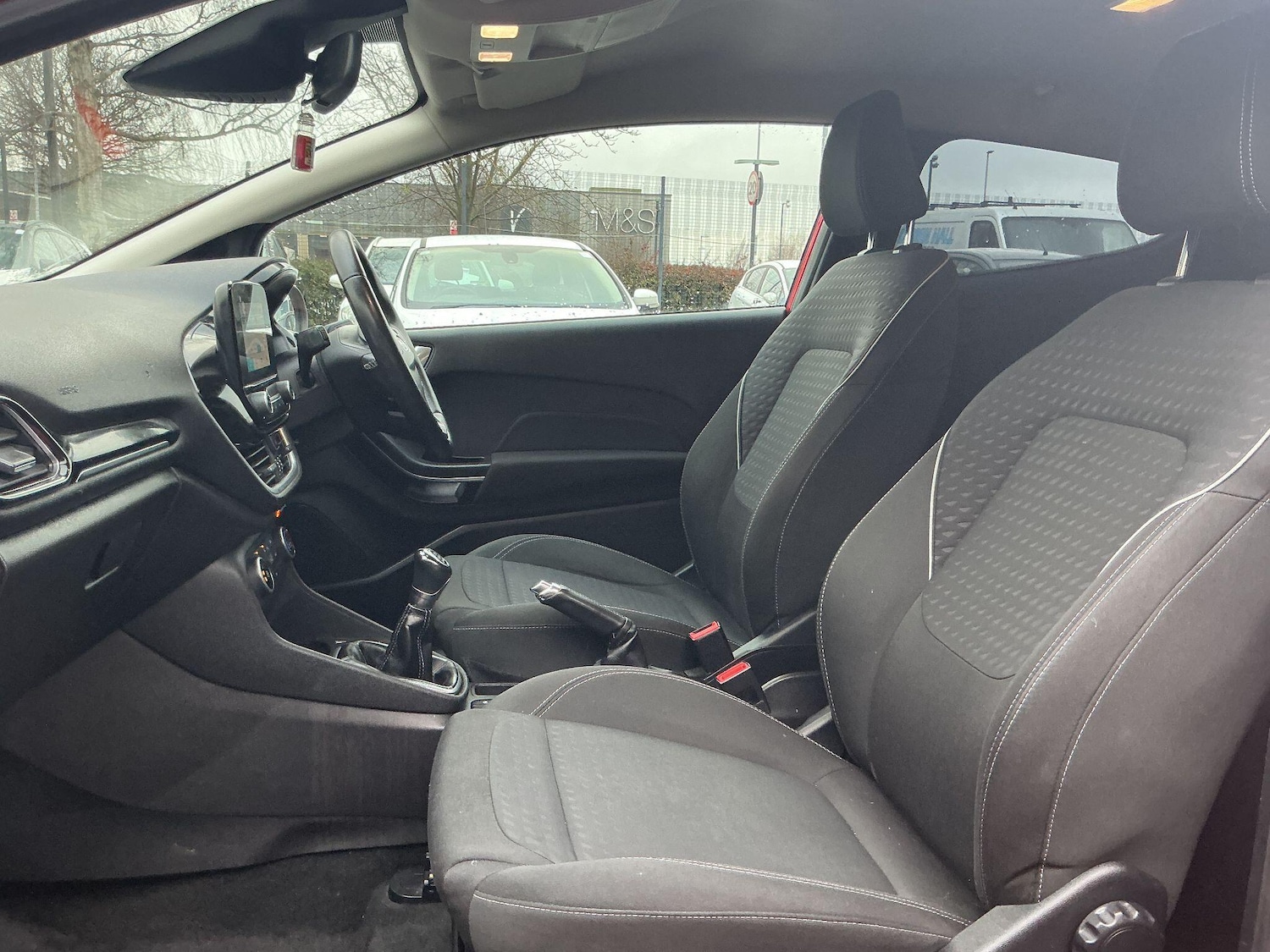 Used Ford Fiesta 2018 for sale - 77330938: Photo 24