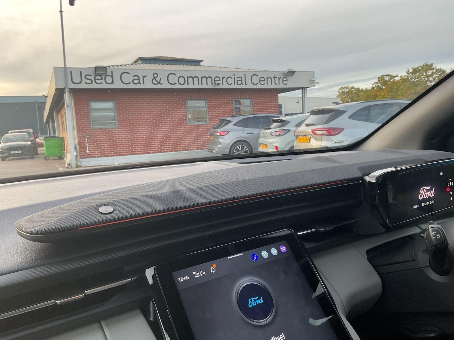 Used Ford Explorer 2025 for sale - 76388832: Photo 34